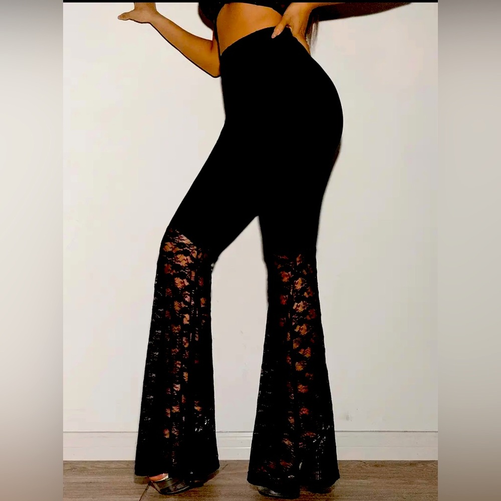 Flared lace Leggings
